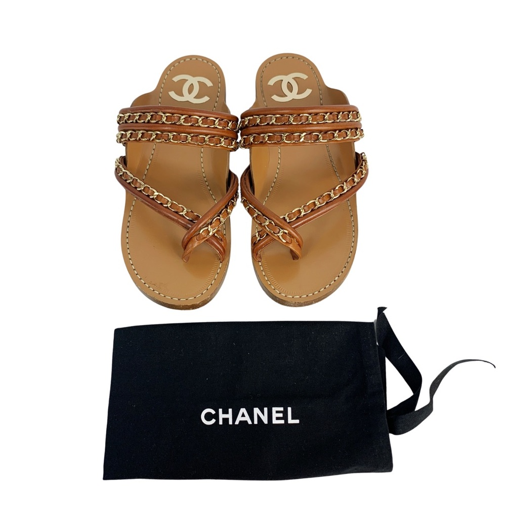 CHANEL Calfskin Chain CC Thong Flat Beige Cognac Thong Summer Cruise Sandals 36